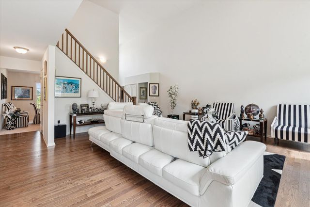 10298 High Meadow Street, Saline, MI 48176