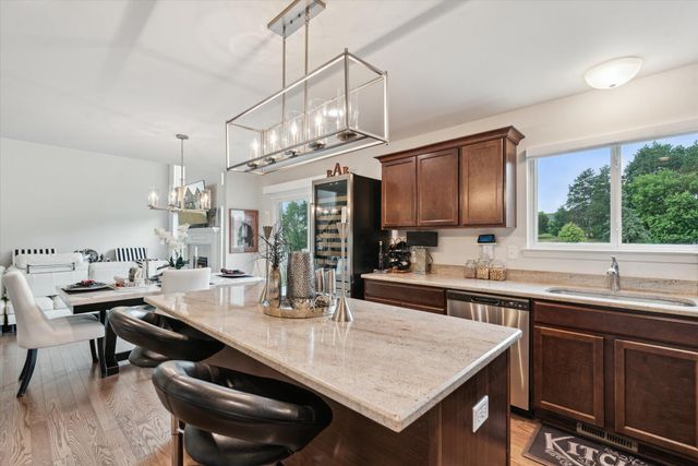 10298 High Meadow Street, Saline, MI 48176