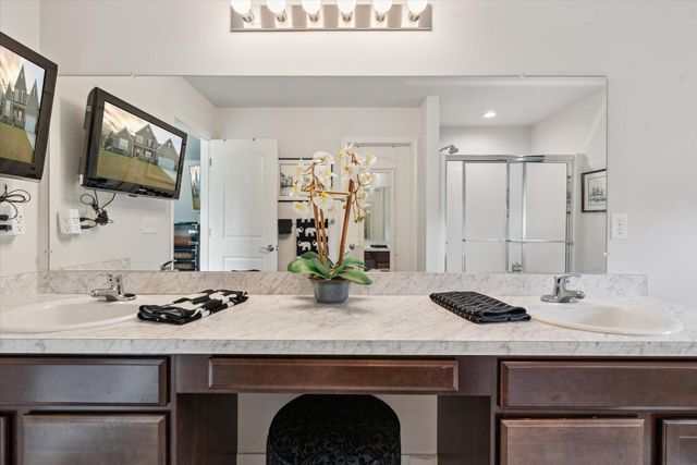 10298 High Meadow Street, Saline, MI 48176