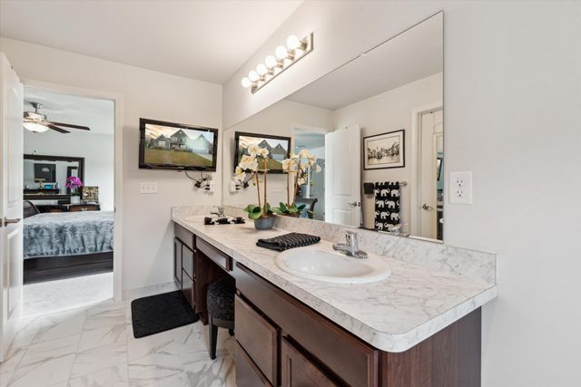 10298 High Meadow Street, Saline, MI 48176