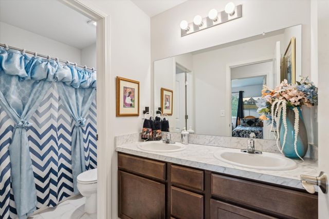 10298 High Meadow Street, Saline, MI 48176