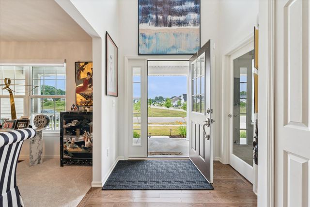 10298 High Meadow Street, Saline, MI 48176