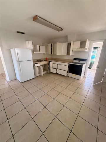 1626 29TH AVENUE N, St Petersburg, FL 33713
