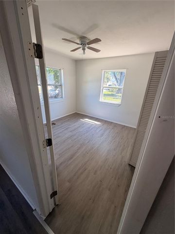 1626 29TH AVENUE N, St Petersburg, FL 33713