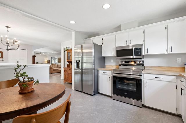 2901 AUTUMNWOOD TRAIL, Apopka, FL 32703
