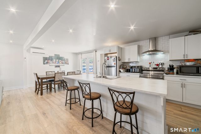 327 Lakeside Boulevard West, Waterbury, CT 06708