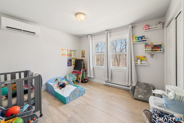 327 Lakeside Boulevard West, Waterbury, CT 06708