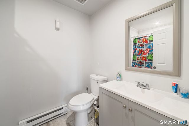 327 Lakeside Boulevard West, Waterbury, CT 06708