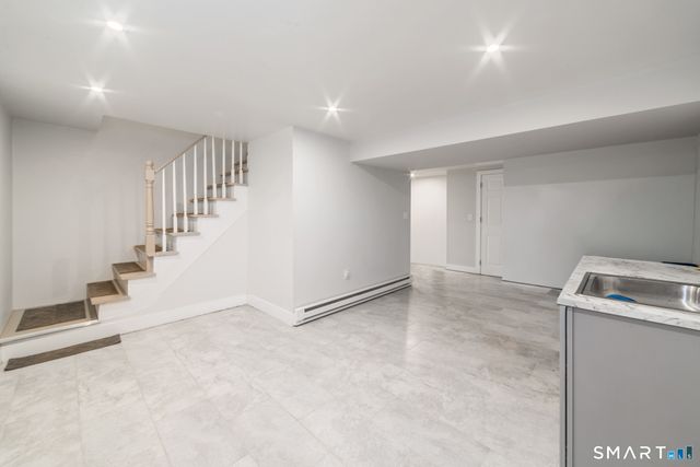 327 Lakeside Boulevard West, Waterbury, CT 06708