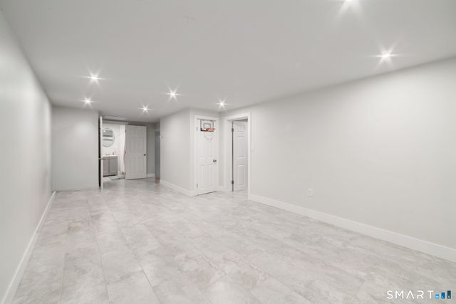 327 Lakeside Boulevard West, Waterbury, CT 06708