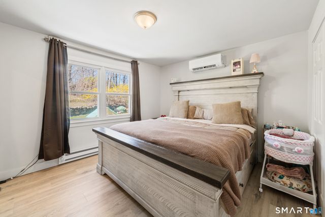 327 Lakeside Boulevard West, Waterbury, CT 06708