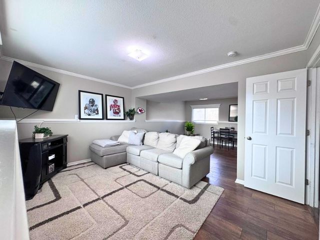 1102 Melody Court, Kearney, MO 64060