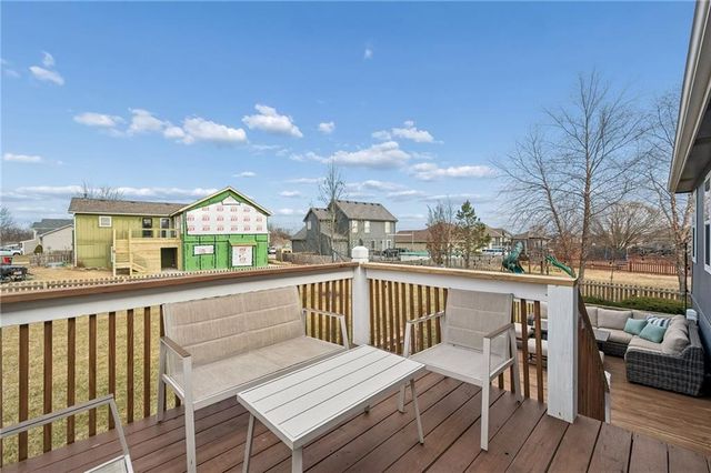 1102 Melody Court, Kearney, MO 64060