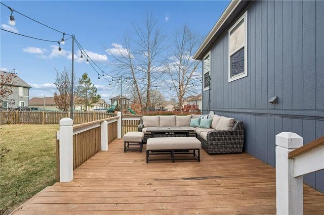 1102 Melody Court, Kearney, MO 64060