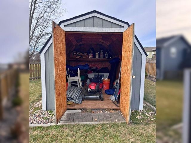 1102 Melody Court, Kearney, MO 64060