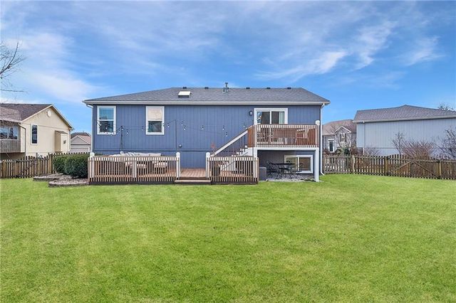 1102 Melody Court, Kearney, MO 64060