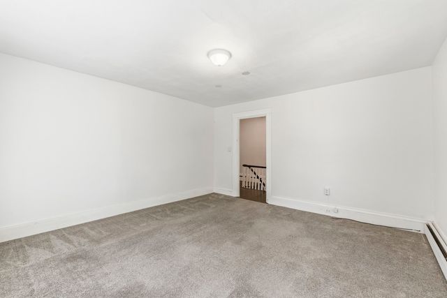 7 Berry Road, Nottingham, NH 03290