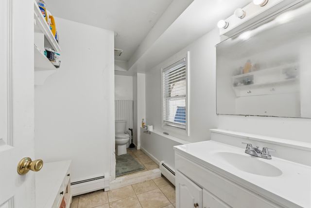7 Berry Road, Nottingham, NH 03290