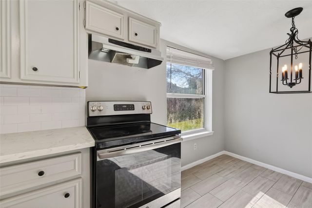 14035 Utopia Drive, Sugar Land, TX 77498