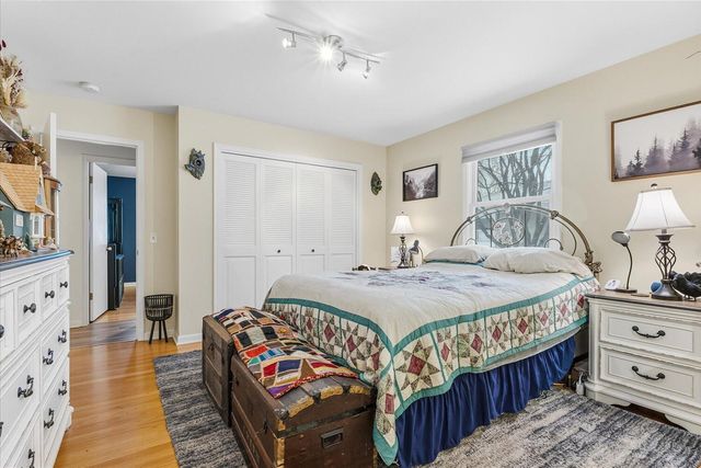 1021 Donnington Terrace, Kalamazoo, MI 49006