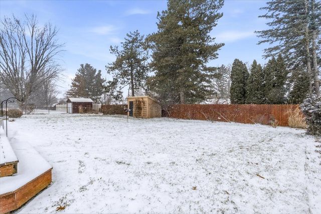 1021 Donnington Terrace, Kalamazoo, MI 49006