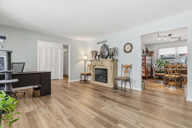 1021 Donnington Terrace, Kalamazoo, MI 49006