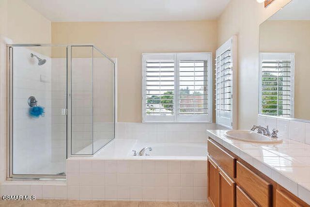 11805 Catania Court, Moorpark, CA 93021