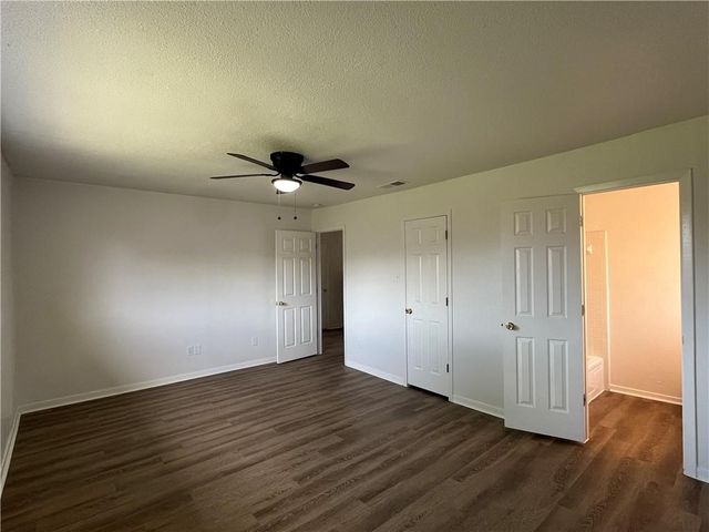 3406 Crestoak Dr, Corpus Christi, TX 78415