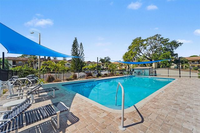 1702 SEASCAPE CIRCLE 203, Tarpon Springs, FL 34689