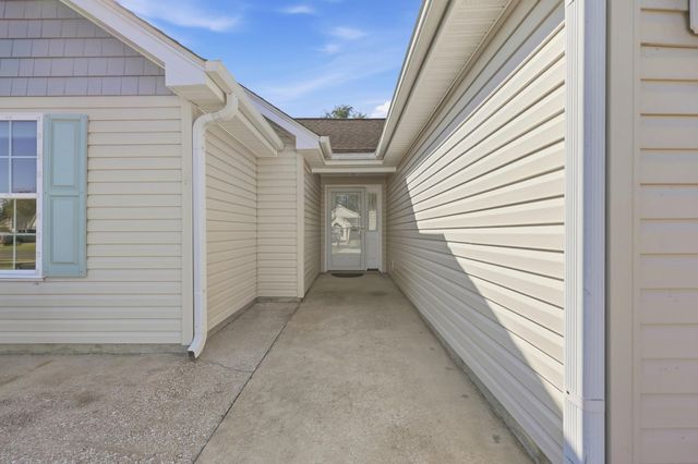 1428 Seahouse Ct., Surfside Beach, SC 29575