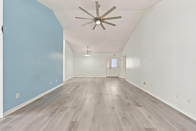 1428 Seahouse Ct., Surfside Beach, SC 29575