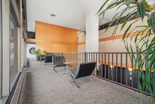 4343 N Clarendon Avenue 2210, Chicago, IL 60613