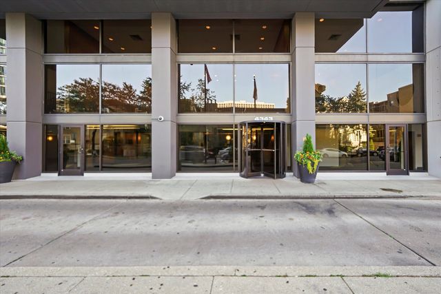 4343 N Clarendon Avenue 2210, Chicago, IL 60613