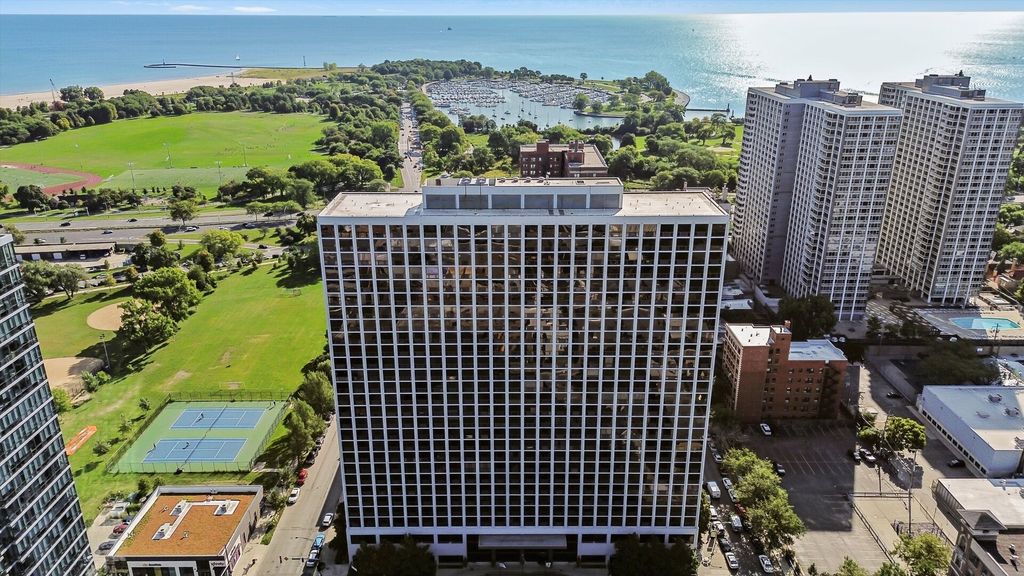 4343 N Clarendon Avenue 2210, Chicago, IL 60613