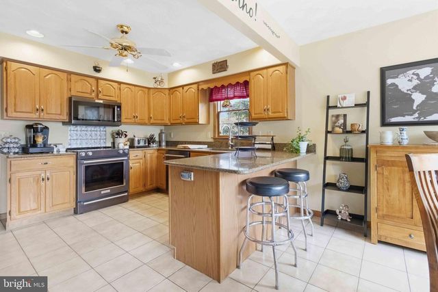 1771 LAMPLIGHT CIR, Middletown, PA 17057