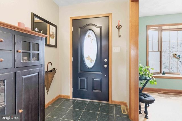1771 LAMPLIGHT CIR, Middletown, PA 17057