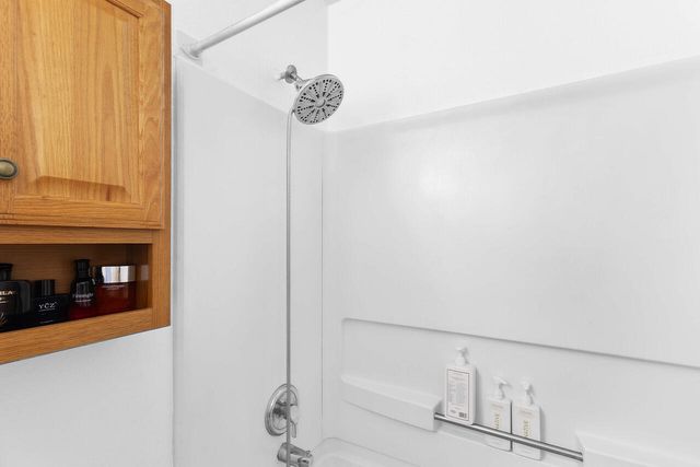 1932 Desert Breeze Drive SW, Albuquerque, NM 87121