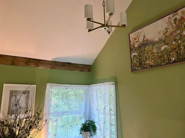 2789 Black Creek Road, Clay City, KY 40312