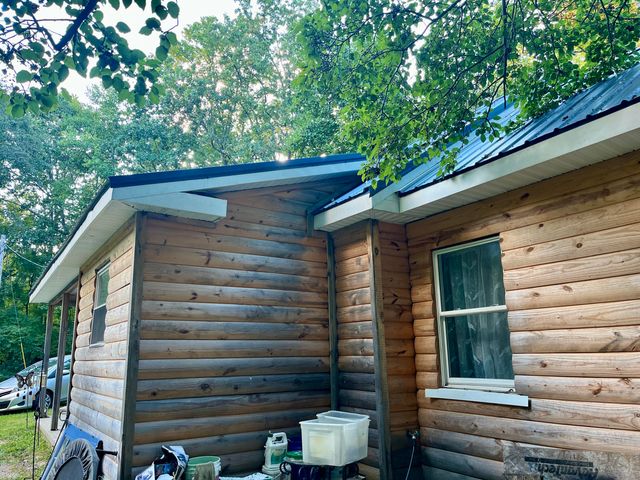 2789 Black Creek Road, Clay City, KY 40312