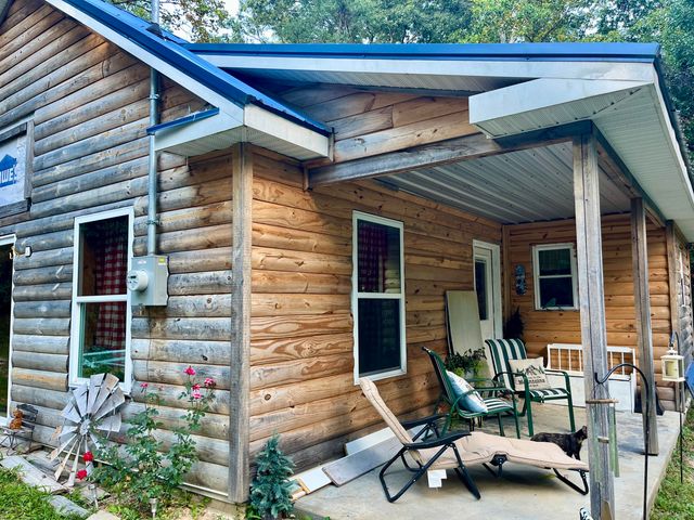 2789 Black Creek Road, Clay City, KY 40312