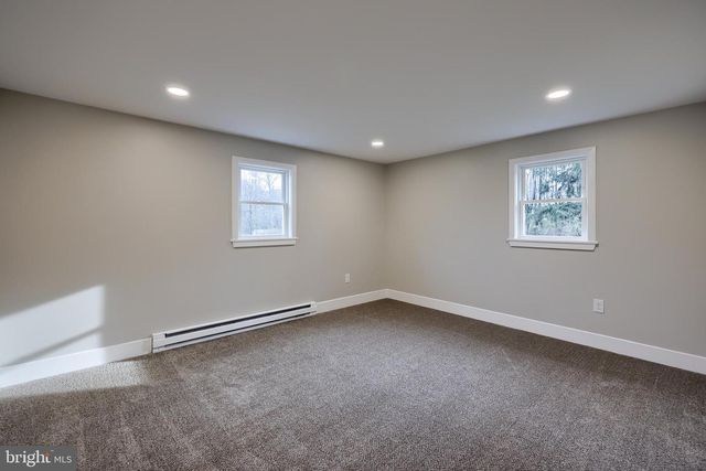 2259 S FORGE RD, Palmyra, PA 17078