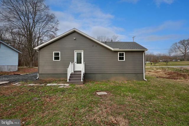 2259 S FORGE RD, Palmyra, PA 17078