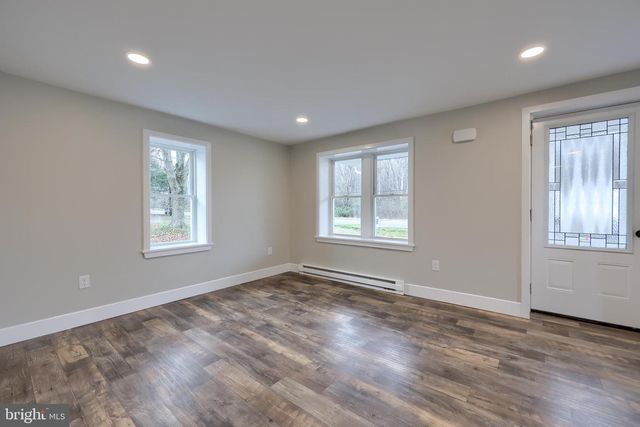 2259 S FORGE RD, Palmyra, PA 17078