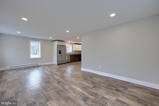 2259 S FORGE RD, Palmyra, PA 17078