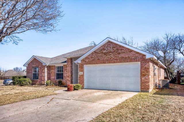 8206 Sundeck Street, Frisco, TX 75035