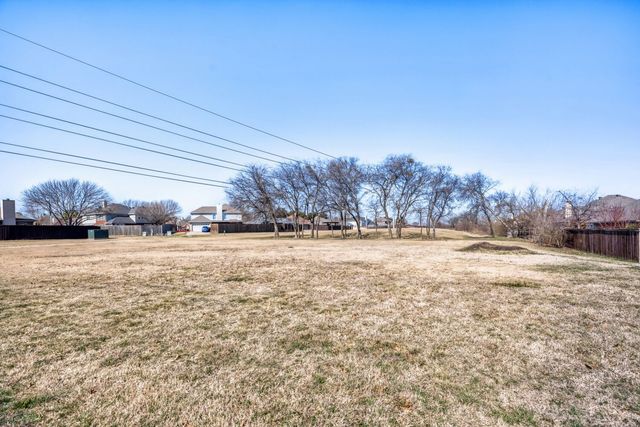 8206 Sundeck Street, Frisco, TX 75035