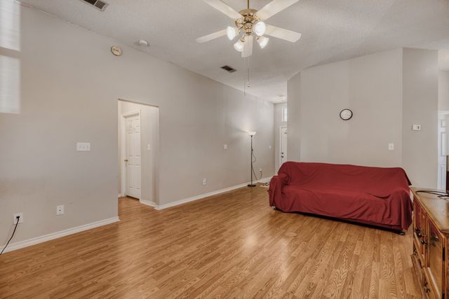 8206 Sundeck Street, Frisco, TX 75035