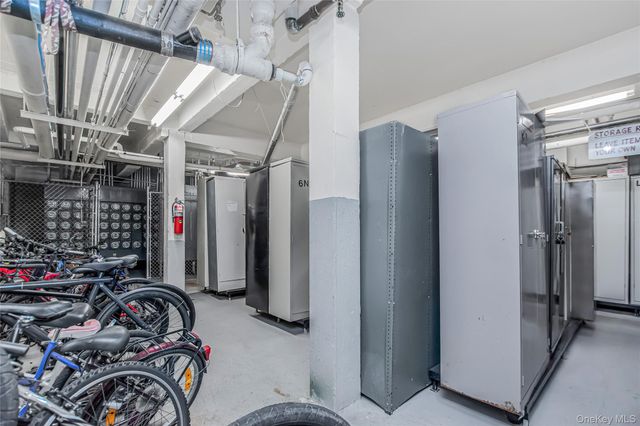 1874 Pelham Parkway S 4A, Bronx, NY 10461