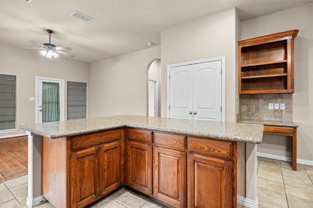 11816 Anna Grace Drive, Fort Worth, TX 76028