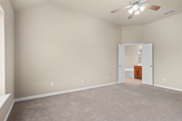 11816 Anna Grace Drive, Fort Worth, TX 76028